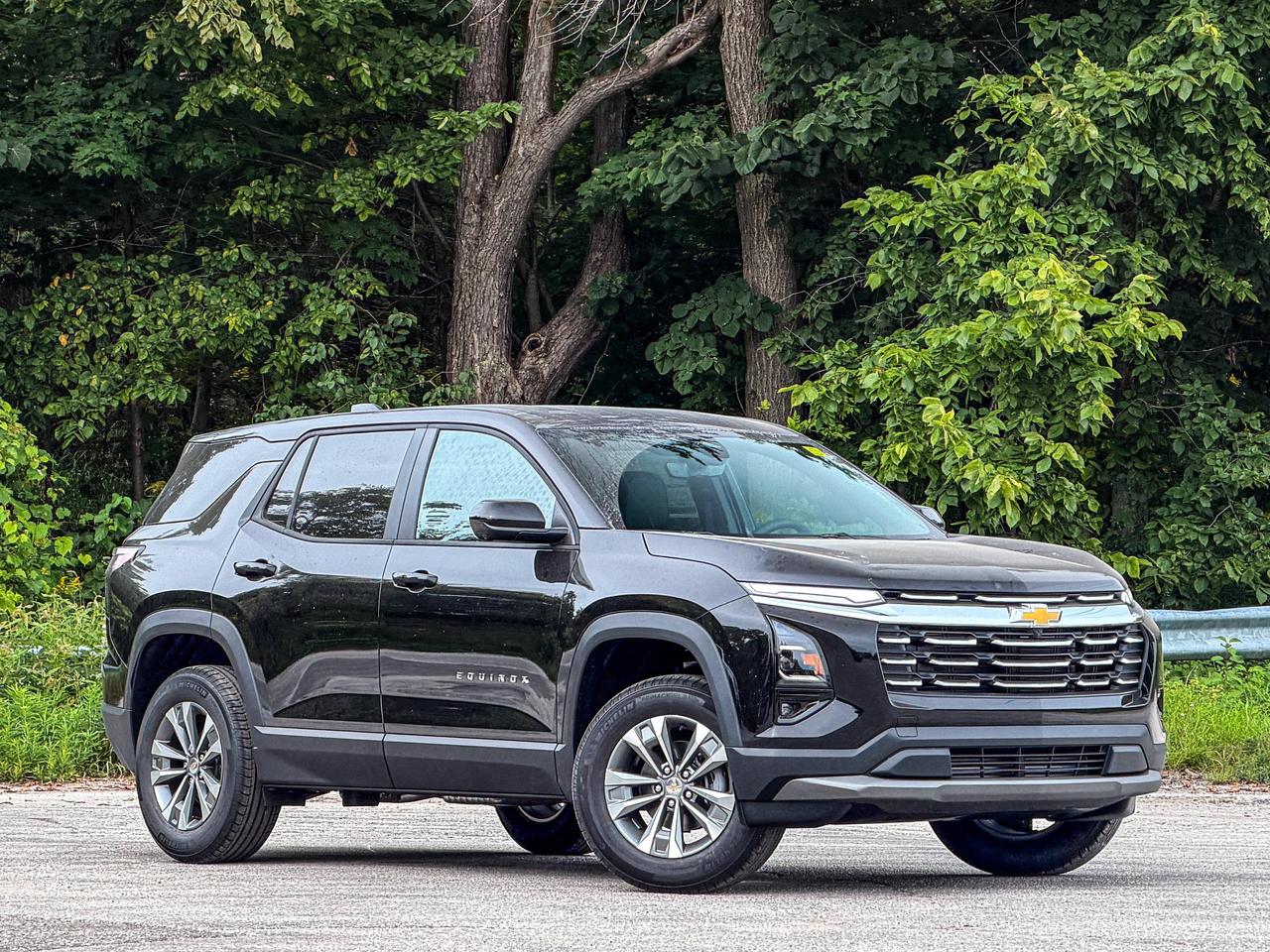 2027 Chevrolet Equinox AWD LT Photo