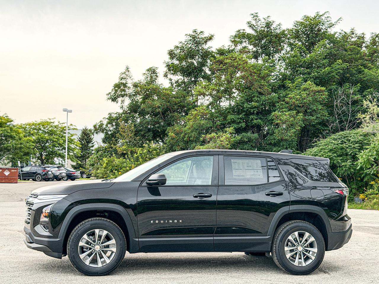 2027 Chevrolet Equinox AWD LT Photo