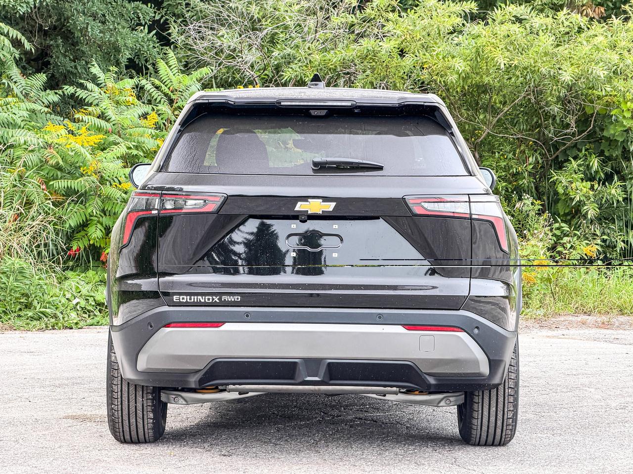 2027 Chevrolet Equinox AWD LT Photo