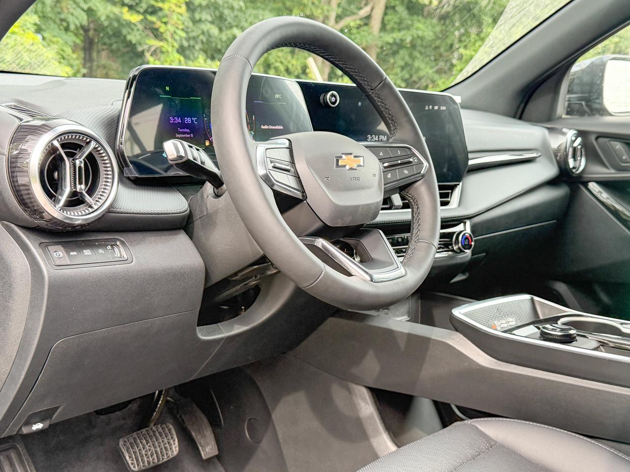 2027 Chevrolet Equinox AWD LT Photo