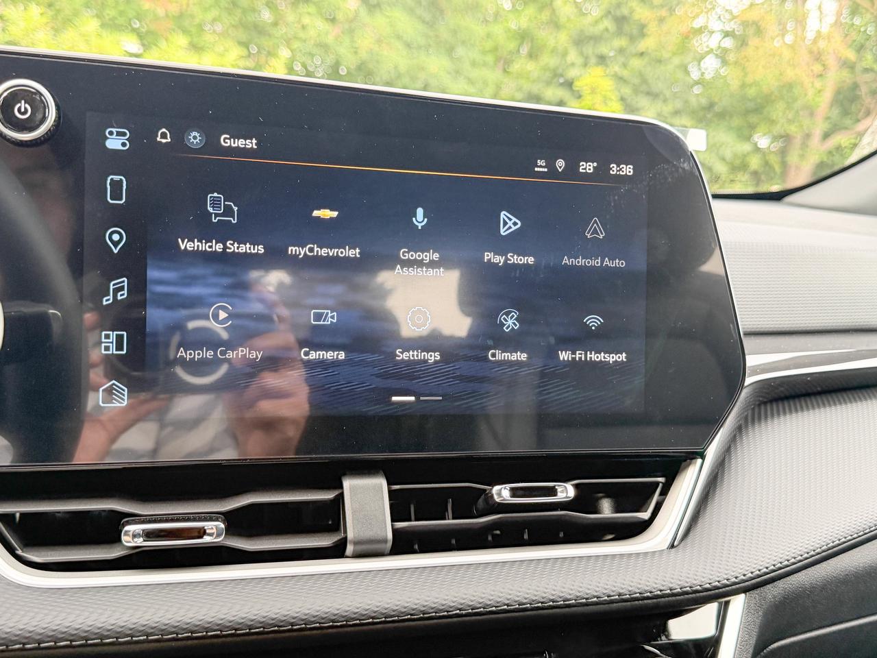 2027 Chevrolet Equinox AWD LT Photo