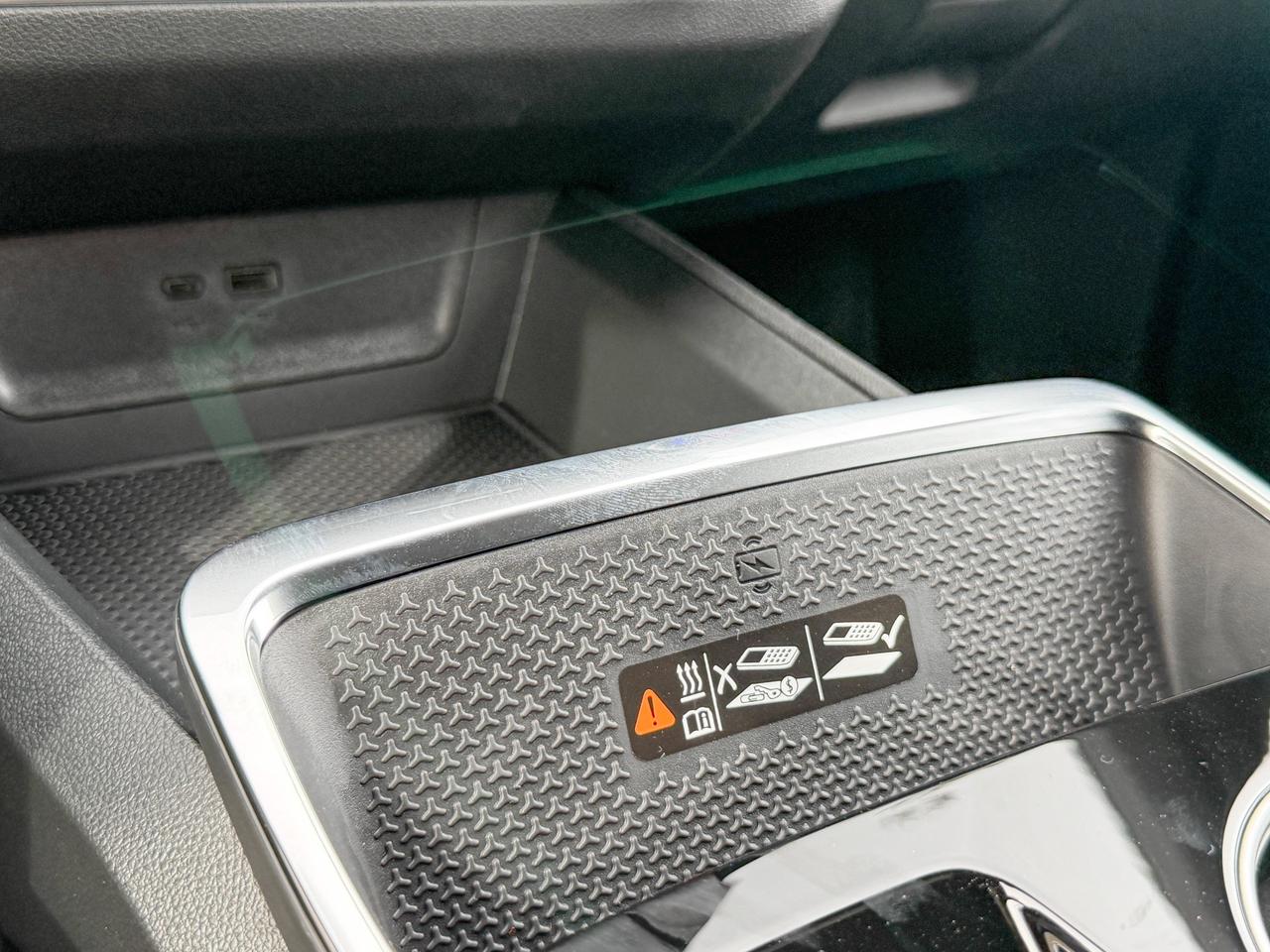 2027 Chevrolet Equinox AWD LT Photo