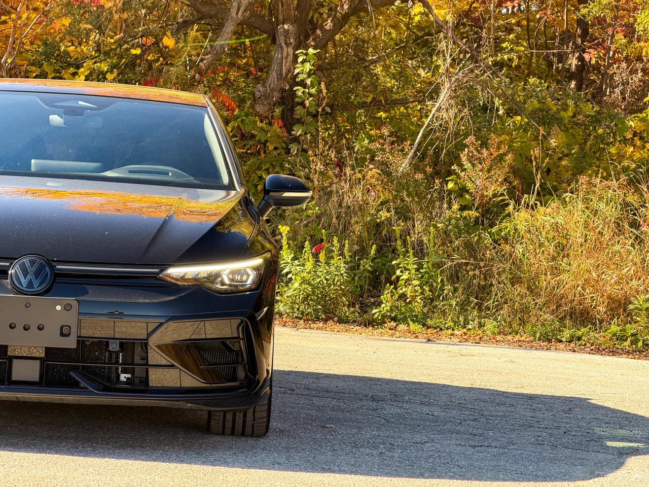 2026 Volkswagen Golf R BLACK EDITION Photo