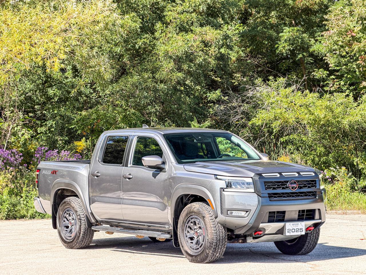 2025 Nissan Frontier Pro-4X Photo3