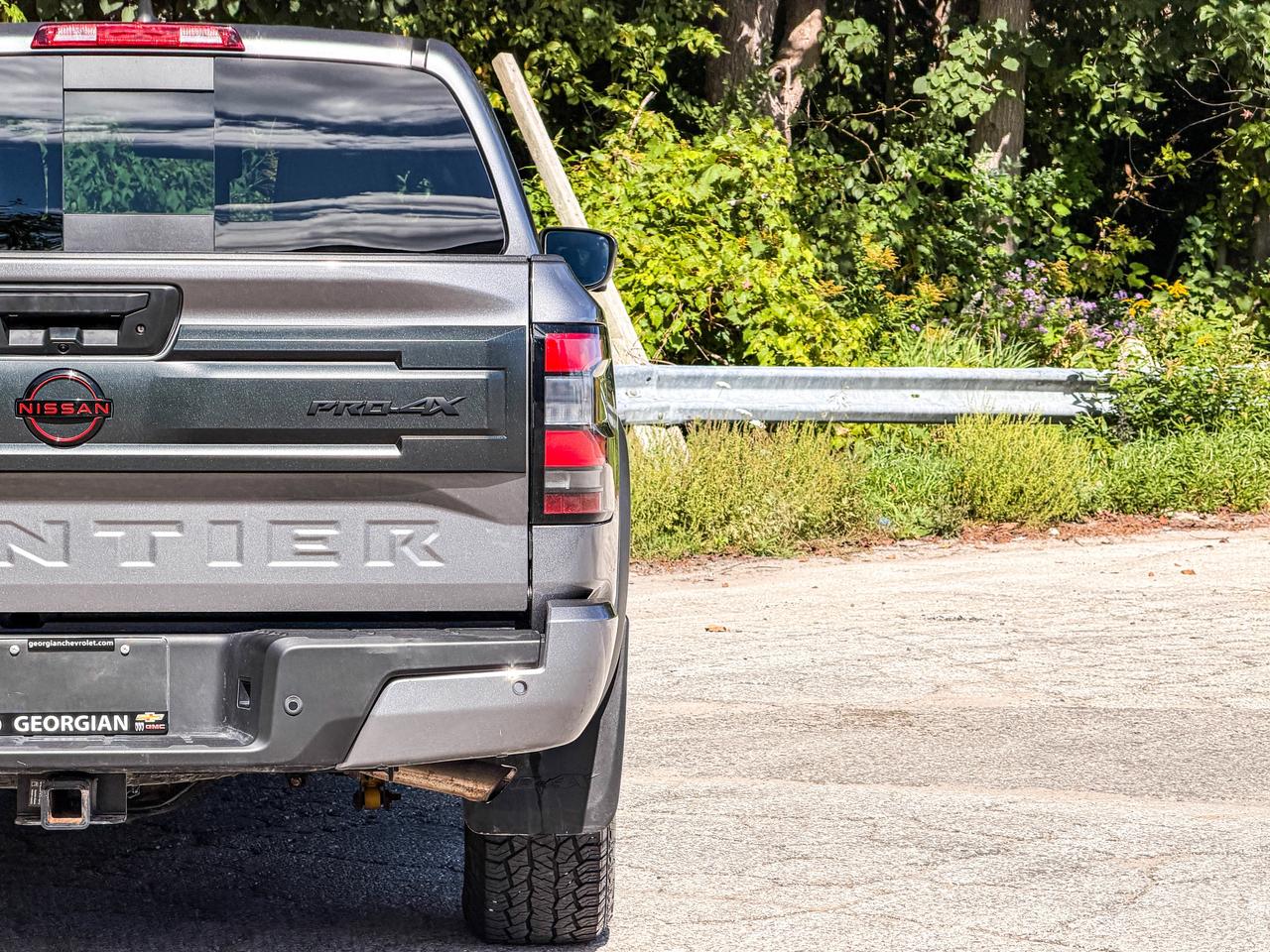 2025 Nissan Frontier Pro-4X Photo