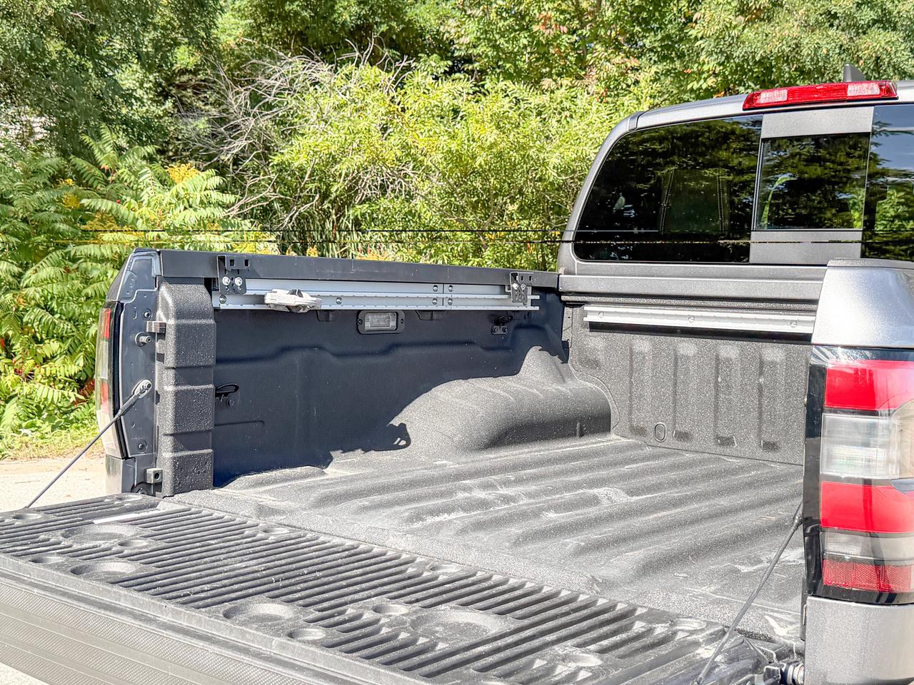 2025 Nissan Frontier Pro-4X Photo