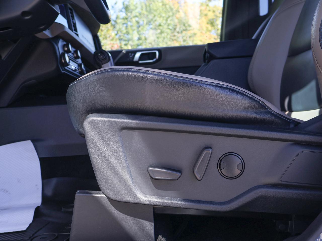 2024 Ford Bronco WildTrak Photo
