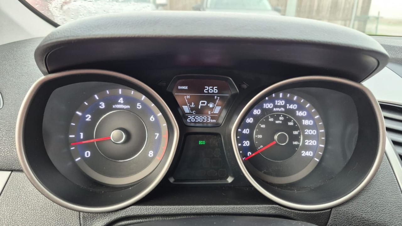 2016 Hyundai Elantra GL, SEDAN, AUTO, 4 CYL, NO ACCIDENT, 1 OWNER, CERT Photo