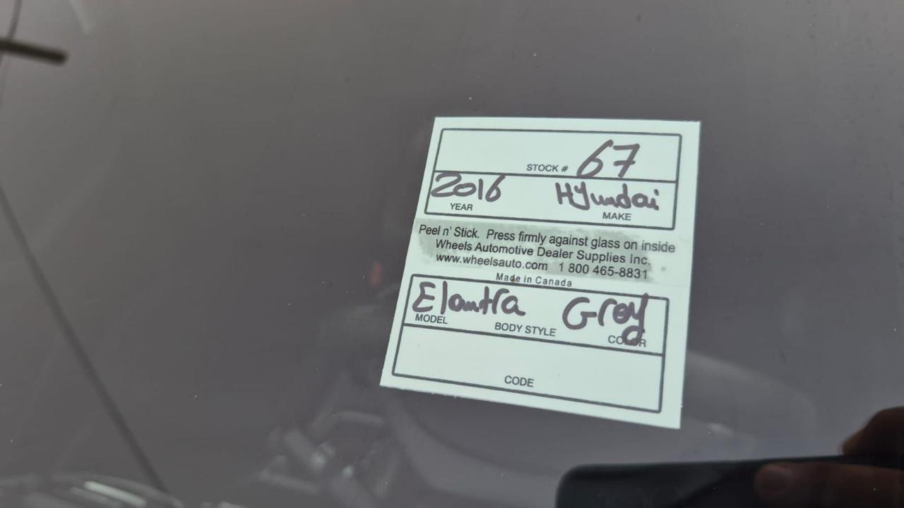 2016 Hyundai Elantra GL, SEDAN, AUTO, 4 CYL, NO ACCIDENT, 1 OWNER, CERT Photo