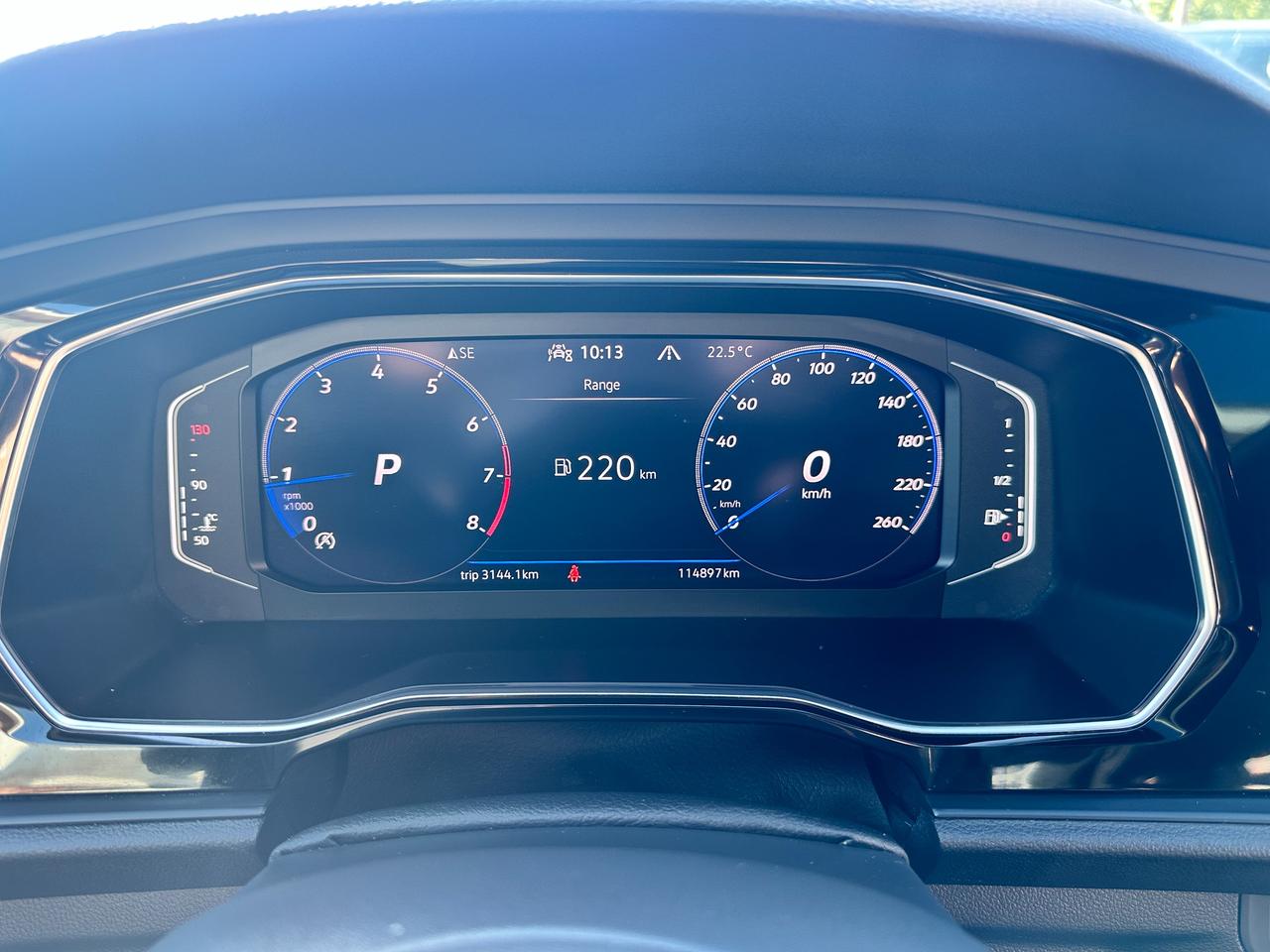 2023 Volkswagen Jetta Comfortline HTD-LTHR Sunroof XM CarPlay RvCam A/C Photo