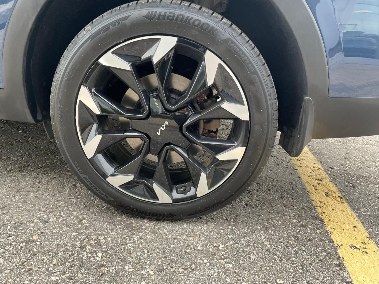 2025 Kia Sorento EX AWD Photo