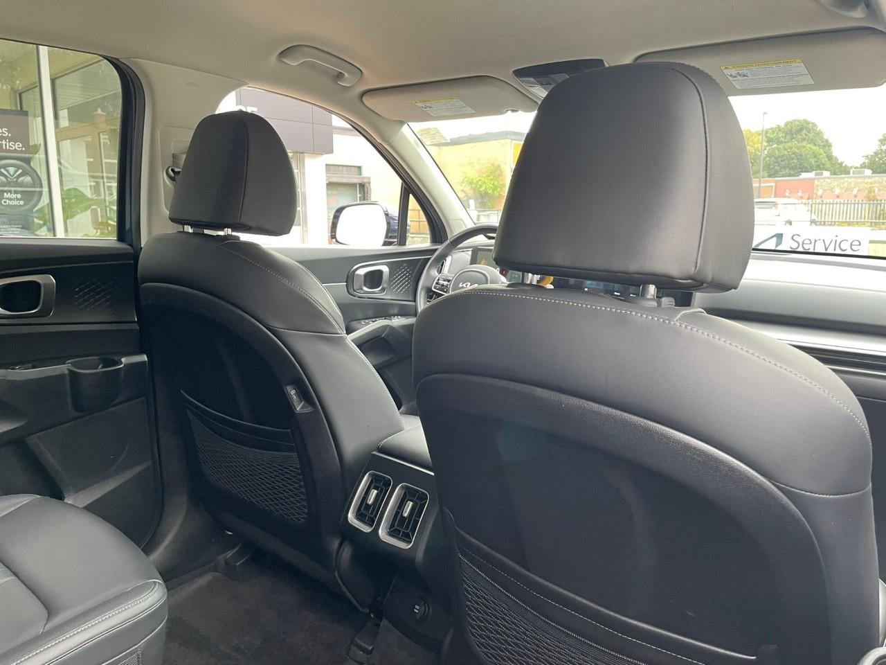2025 Kia Sorento EX AWD Photo