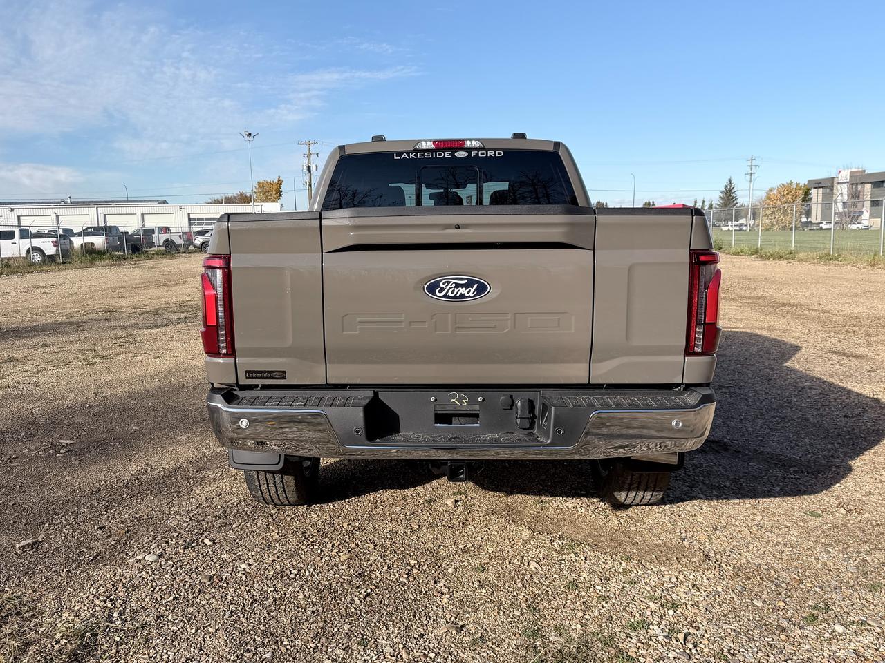 2026 Ford F-150 Lariat Photo4