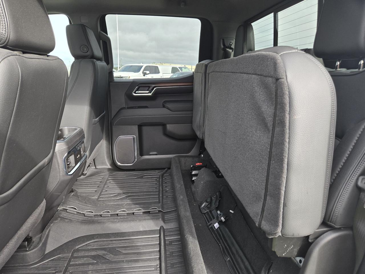 2025 GMC Sierra 1500 Denali Photo