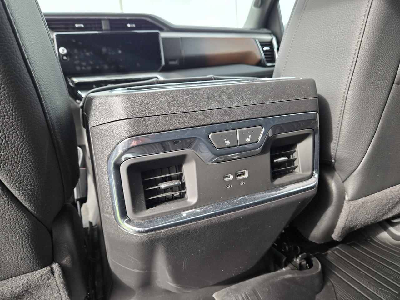 2025 GMC Sierra 1500 Denali Photo