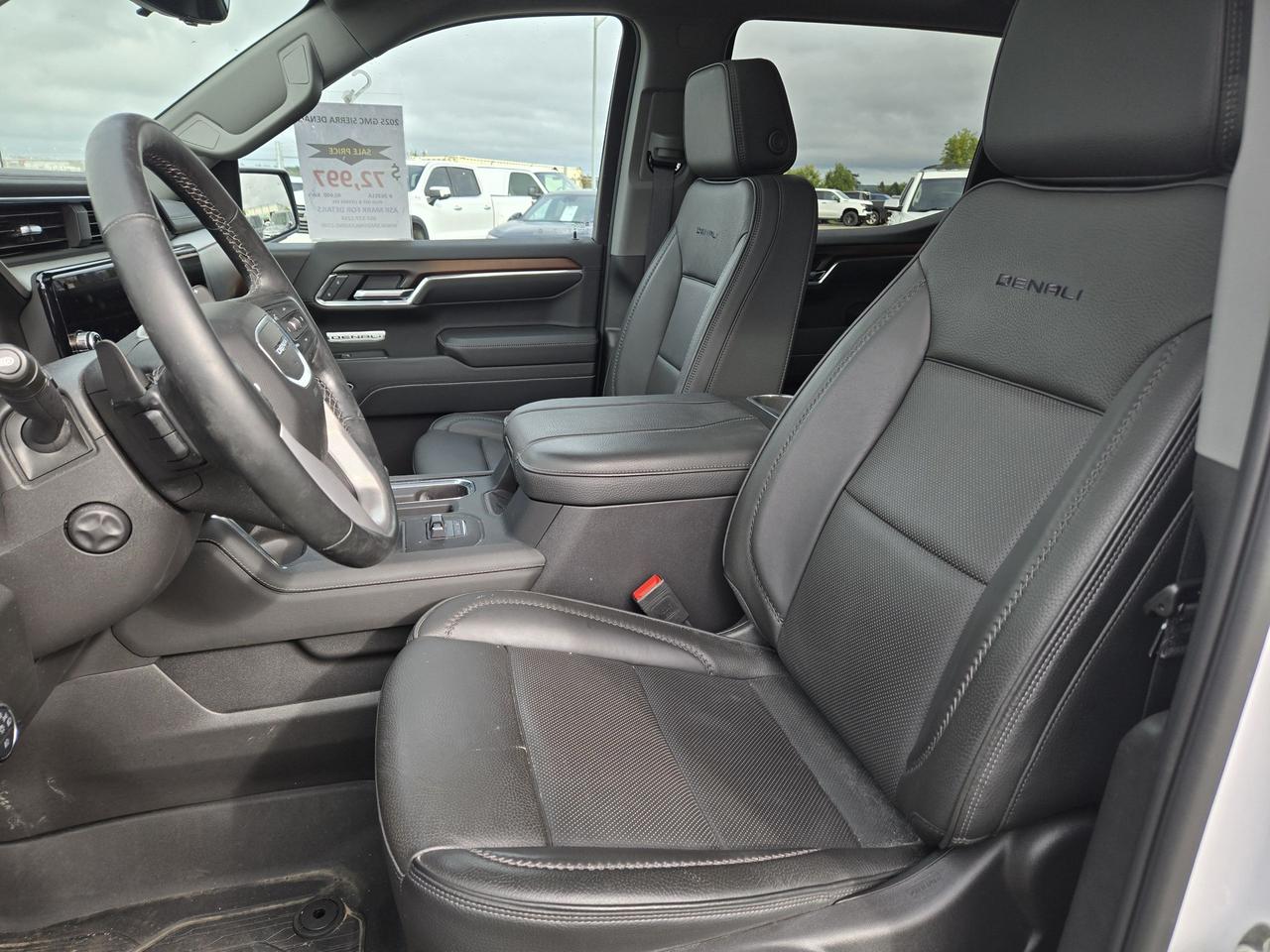 2025 GMC Sierra 1500 Denali Photo