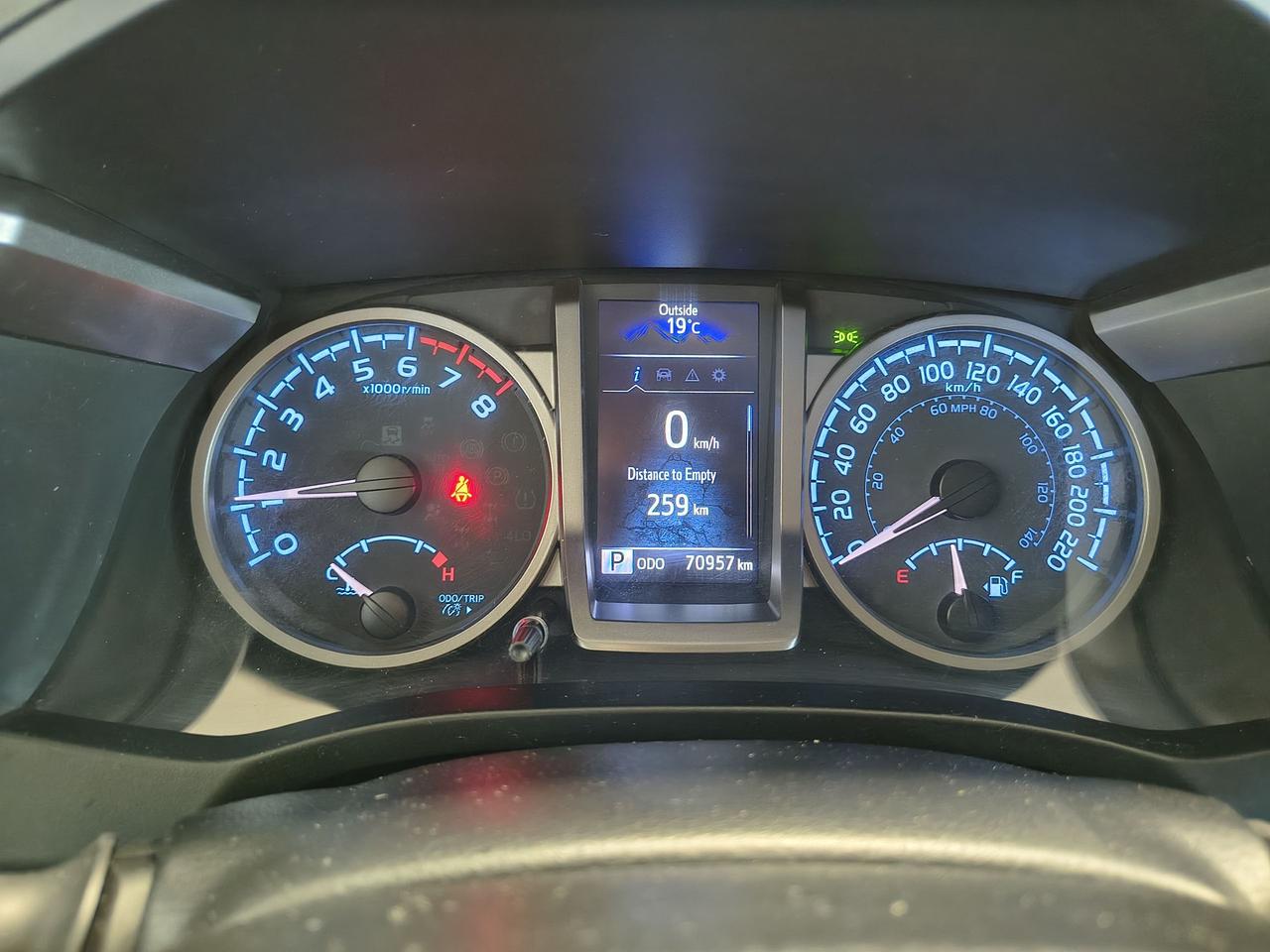 2023 Toyota Tacoma TRAIL Photo0