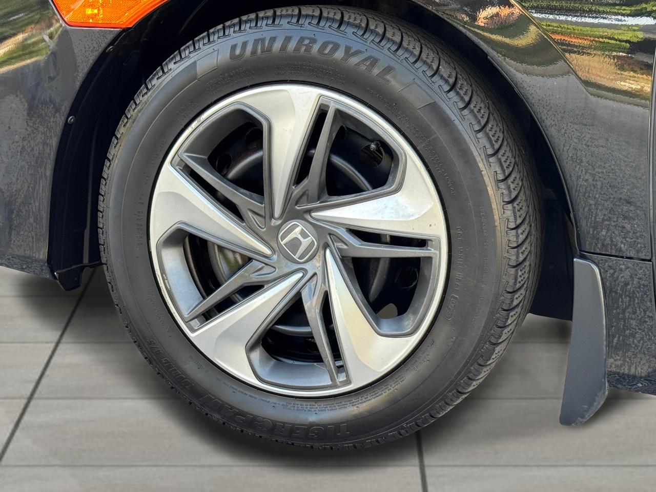 2019 Honda Civic LX+CLEAN CARFAX+ACCIDENT FREE Photo
