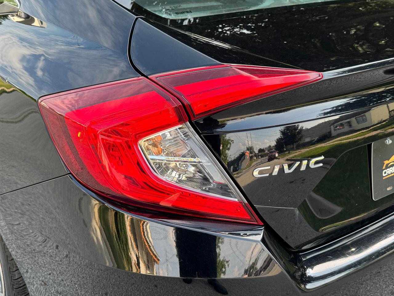 2019 Honda Civic LX+CLEAN CARFAX+ACCIDENT FREE Photo
