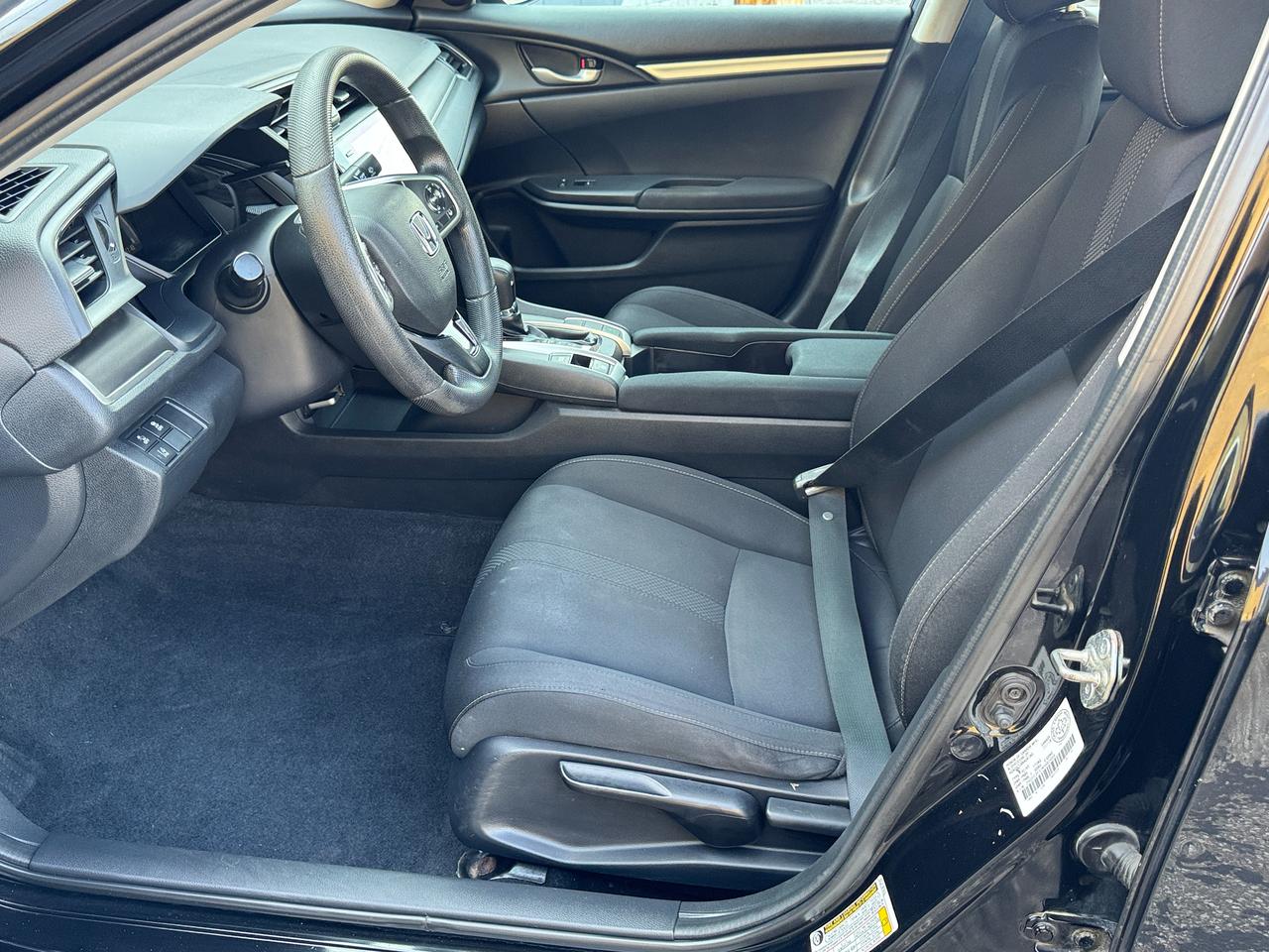 2019 Honda Civic LX+CLEAN CARFAX+ACCIDENT FREE Photo