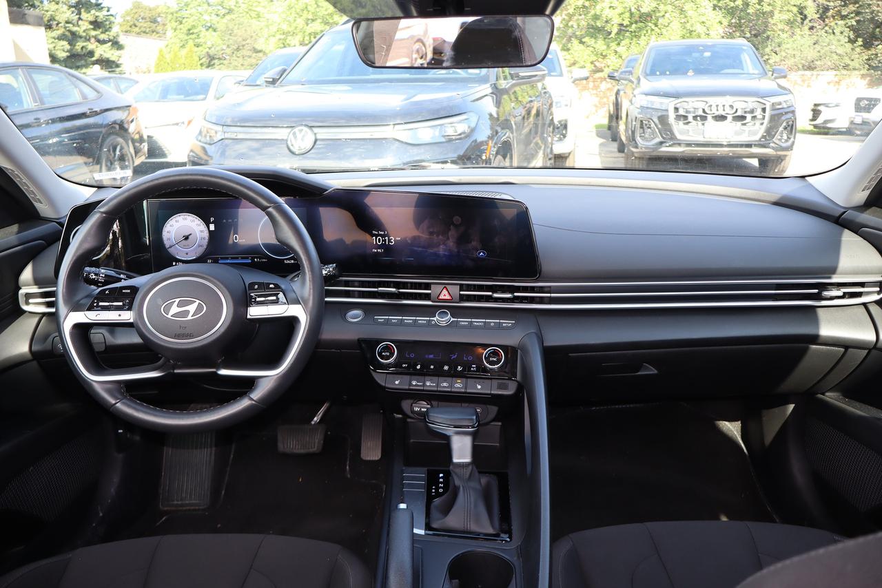 2025 Hyundai Elantra Preferred Photo
