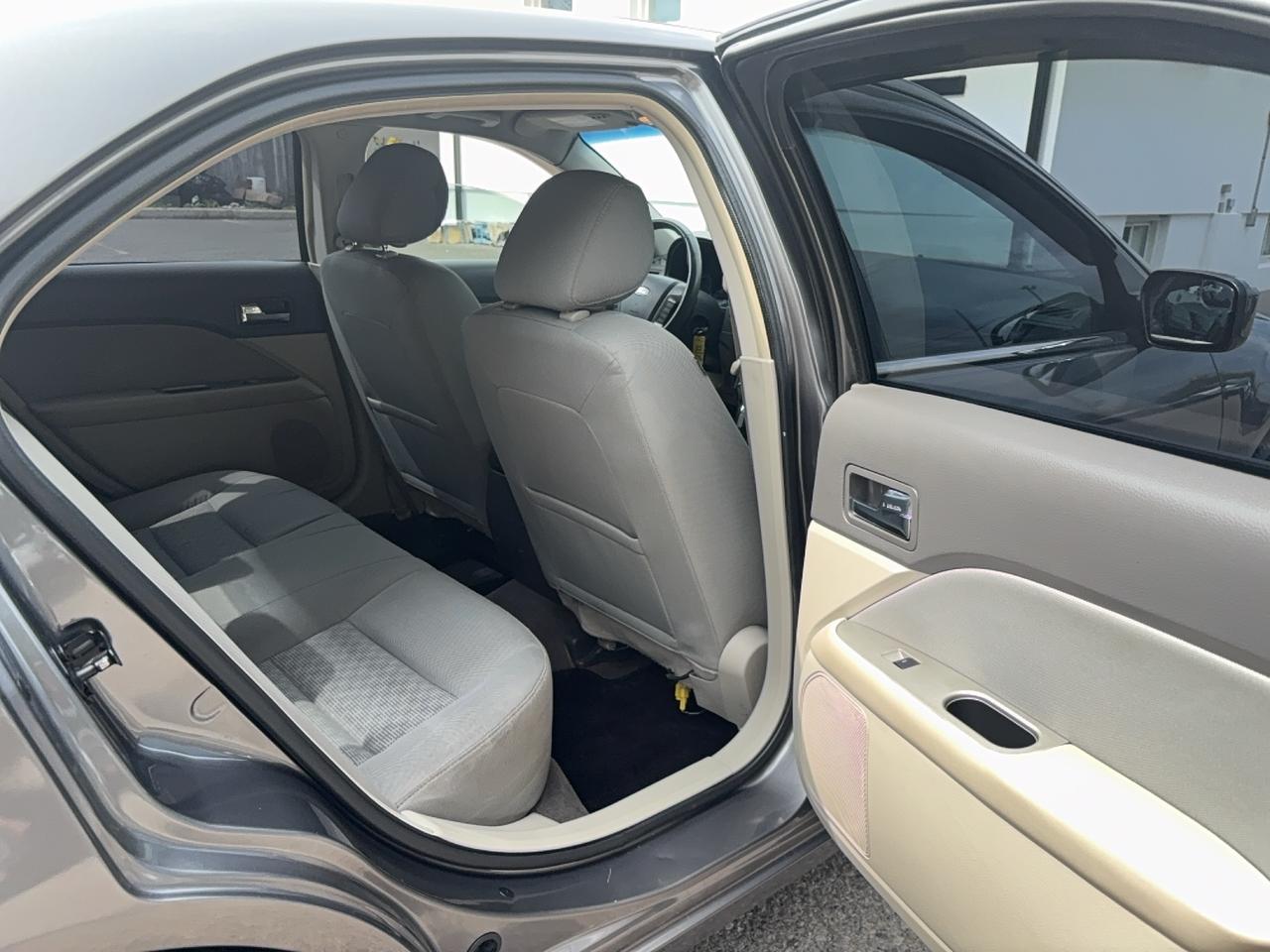 2012 Ford Fusion SEL Photo