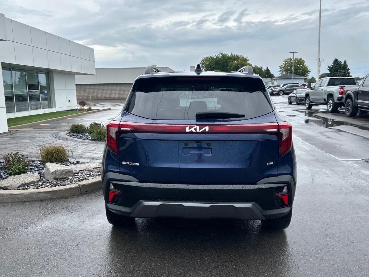2024 Kia Seltos X-Line AWD Photo
