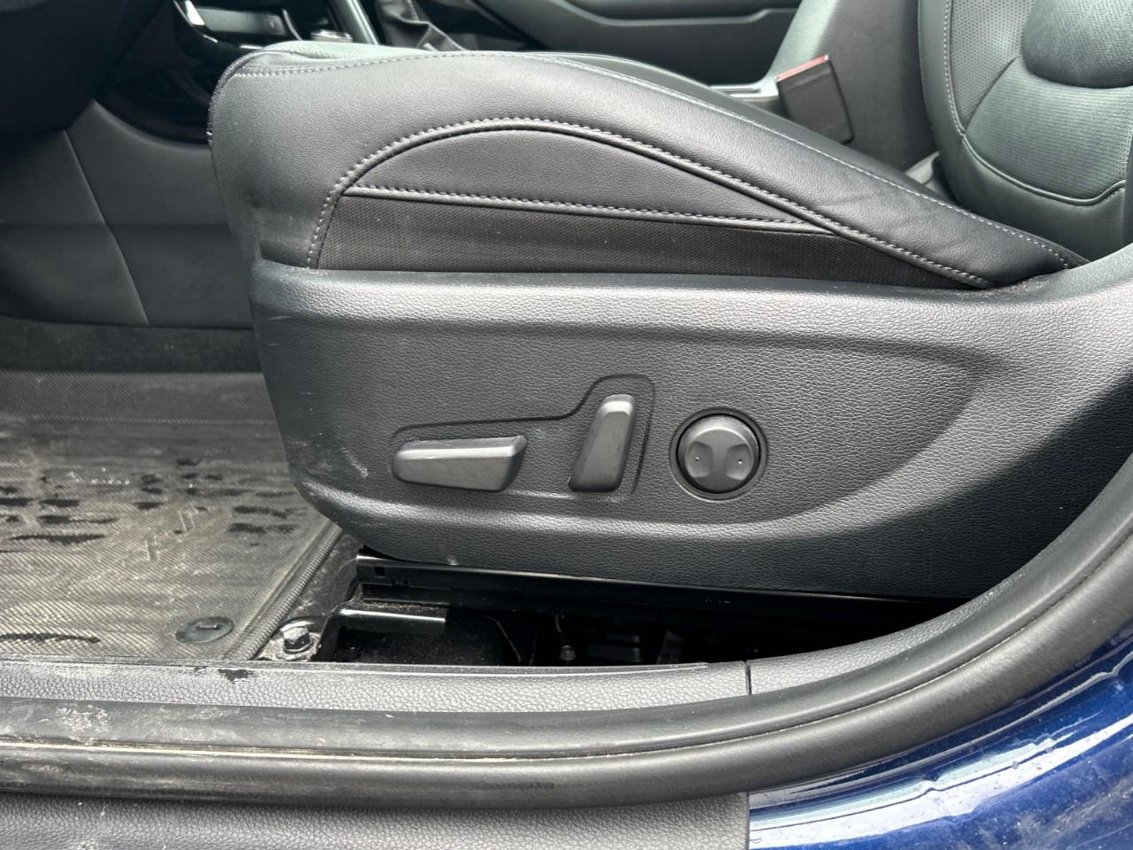 2024 Kia Seltos X-Line AWD Photo