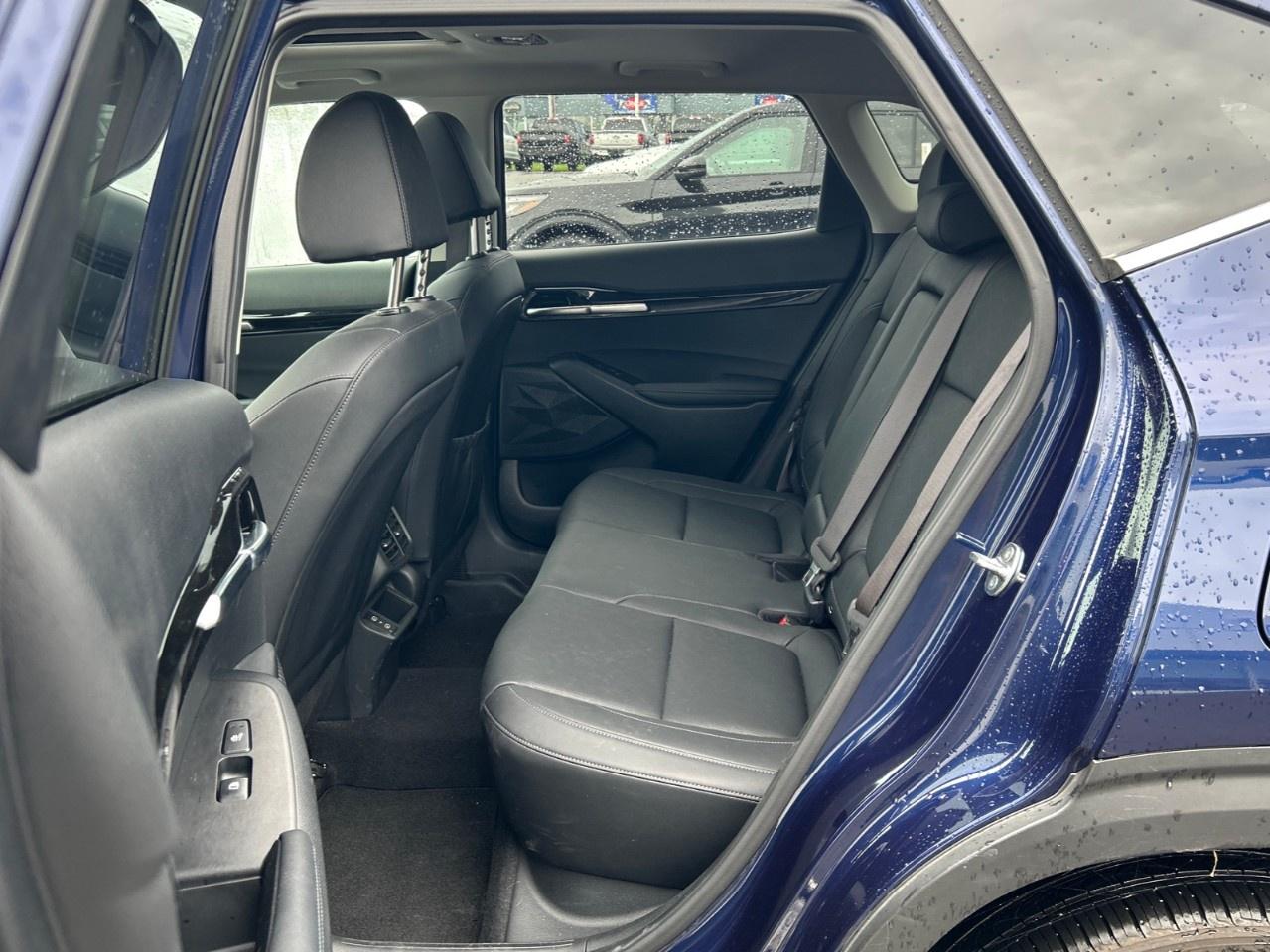 2024 Kia Seltos X-Line AWD Photo