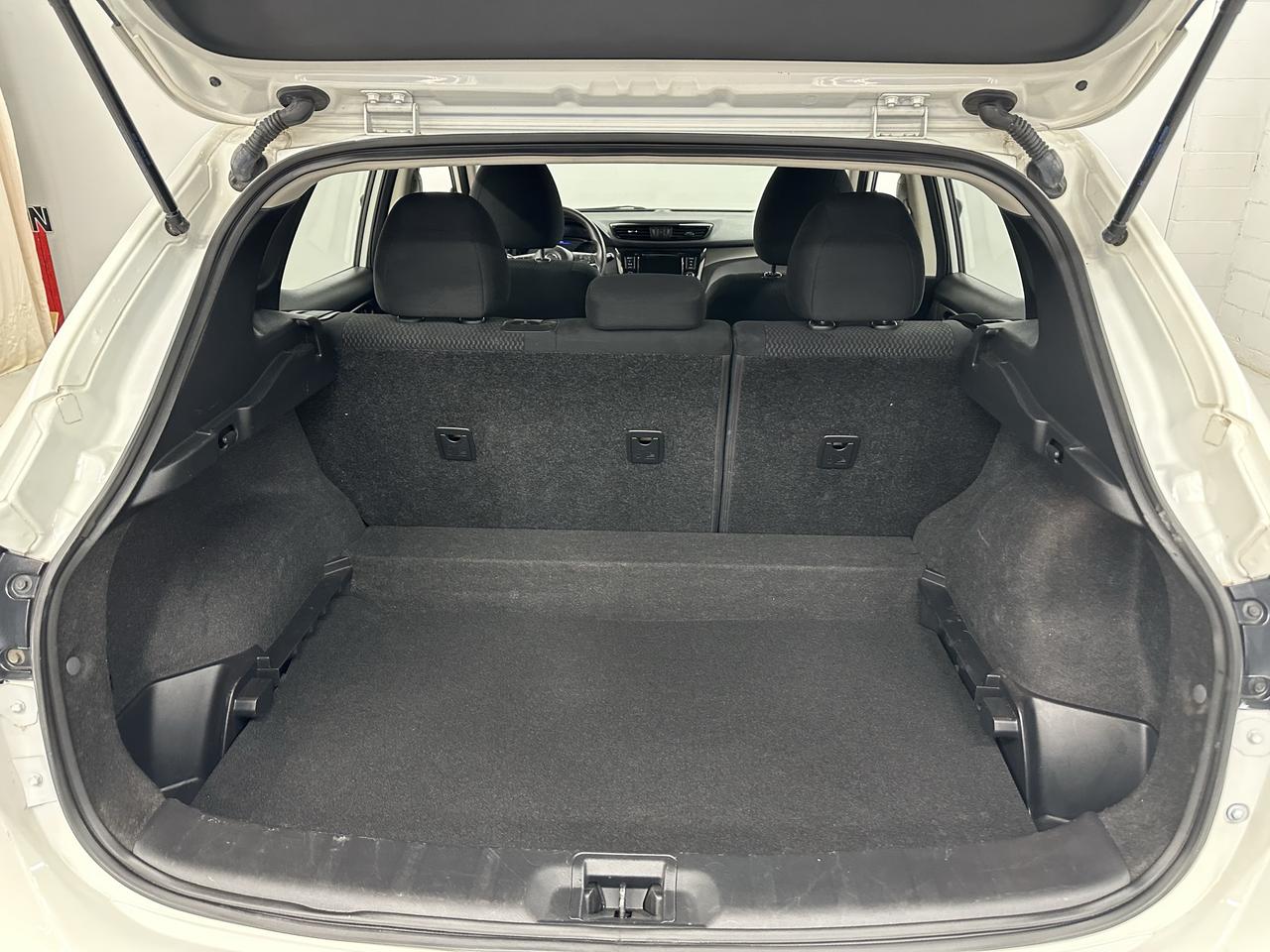 2019 Nissan Qashqai S Photo6