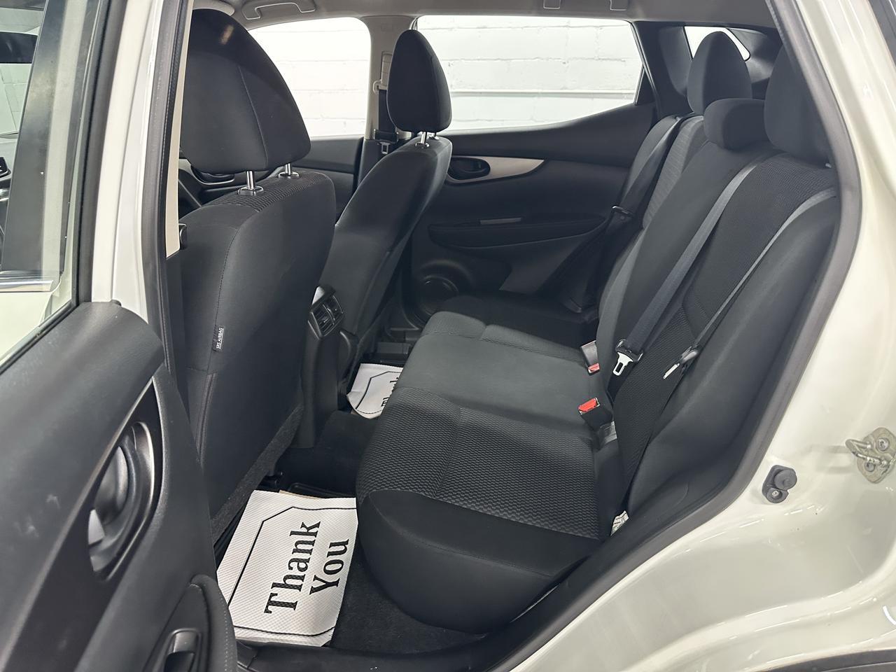 2019 Nissan Qashqai S Photo9