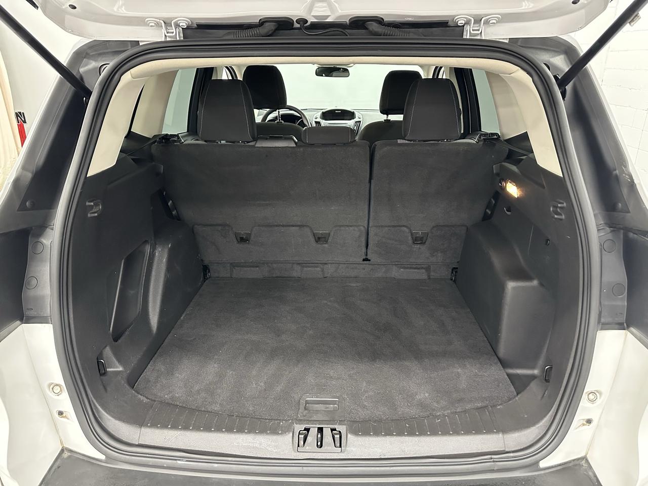 2017 Ford Escape FWD 4dr SE Photo37