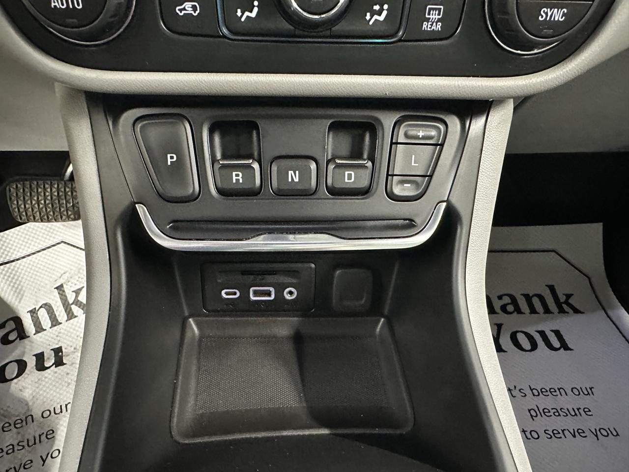 2019 GMC Terrain AWD 4DR SLT Photo7