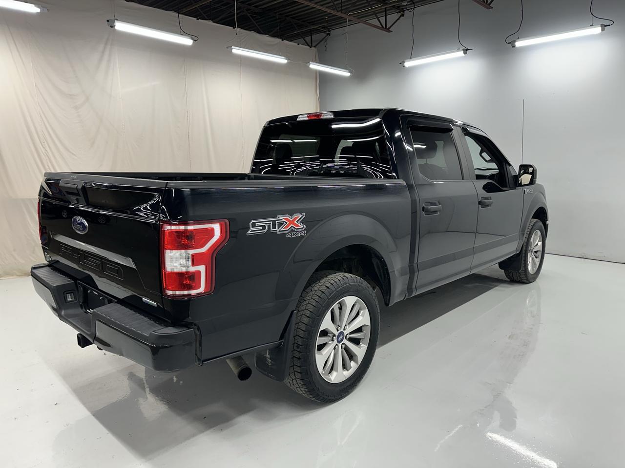 2018 Ford F-150 XLT 4WD SuperCrew 5.5' Box Photo23