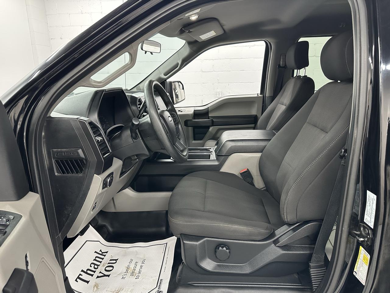 2018 Ford F-150 XLT 4WD SuperCrew 5.5' Box Photo24