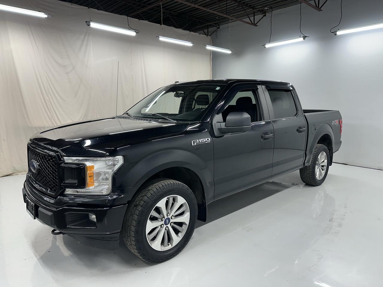 2018 Ford F-150 XLT 4WD SuperCrew 5.5' Box Photo3