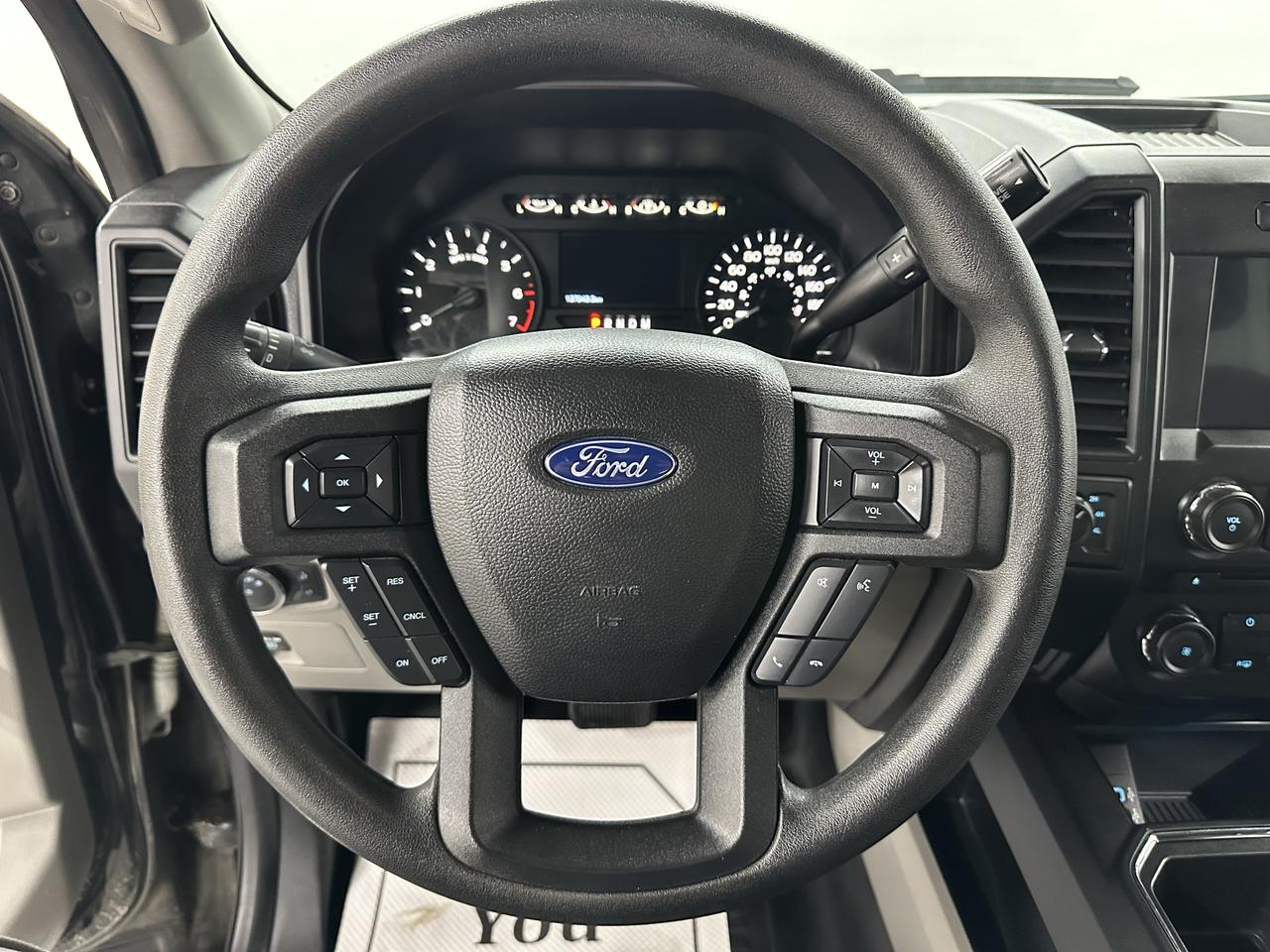 2018 Ford F-150 XLT 4WD SuperCrew 5.5' Box Photo12