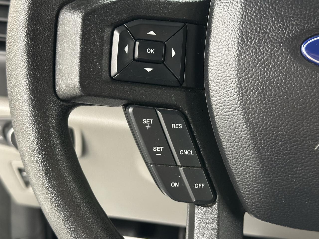 2018 Ford F-150 XLT 4WD SuperCrew 5.5' Box Photo13