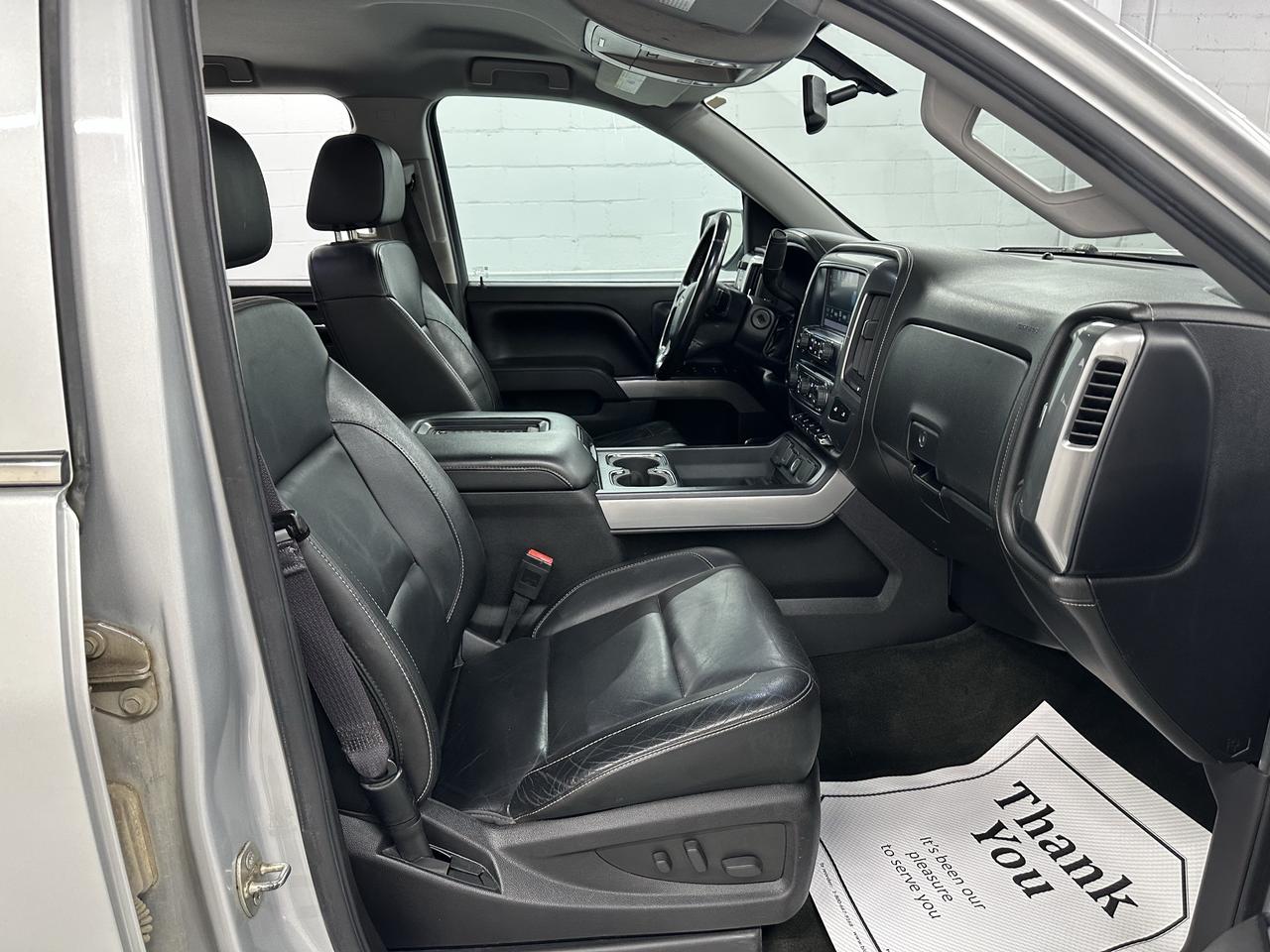 2016 Chevrolet Silverado 1500 4WD Crew Cab 143.5" LTZ w/2LZ Photo10