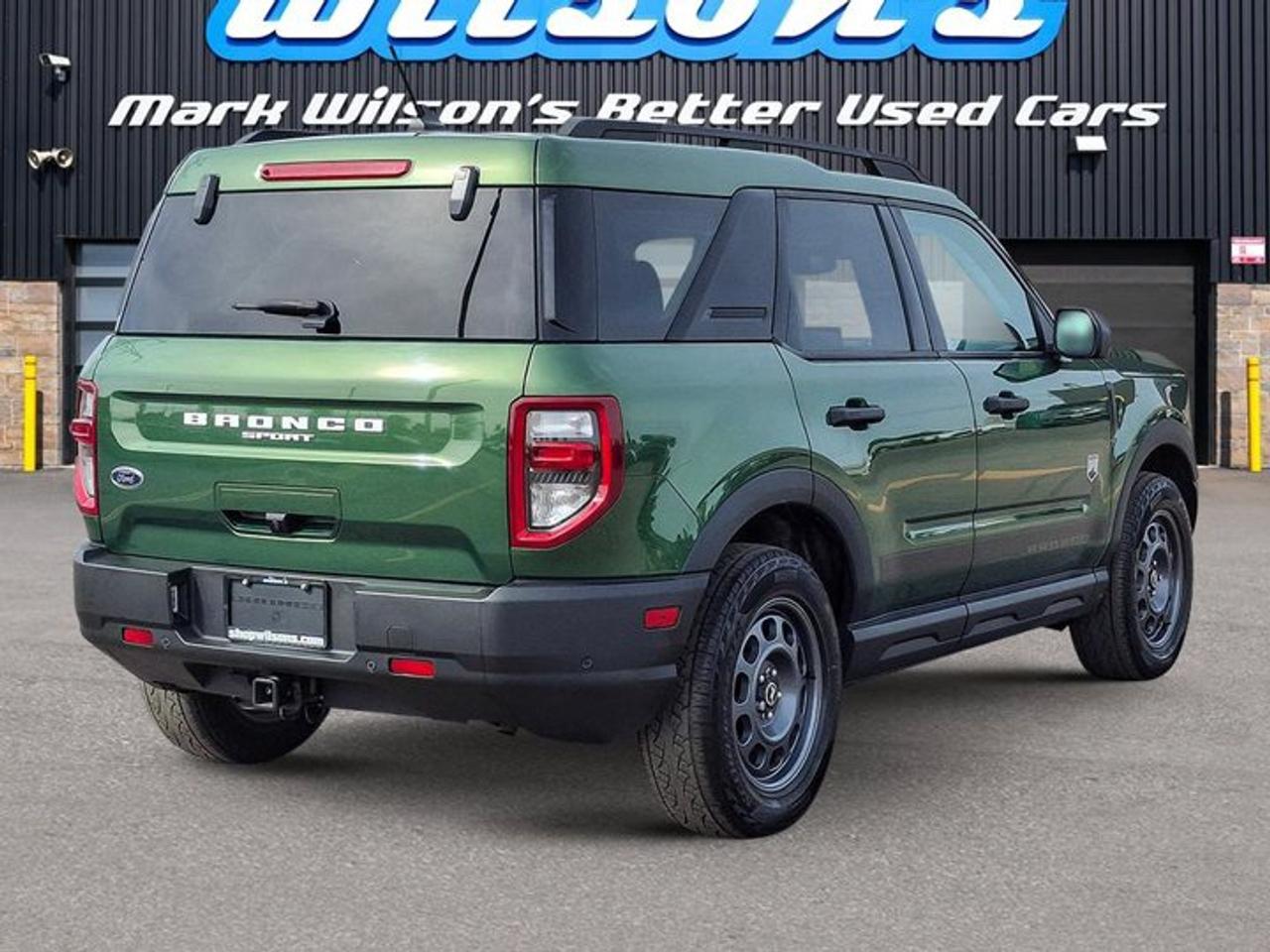 2023 Ford Bronco Sport Big Bend 4x4 | Black Diamond Off Road Package | Heated Seats | Remote Start | Tow Package and More ! Photo