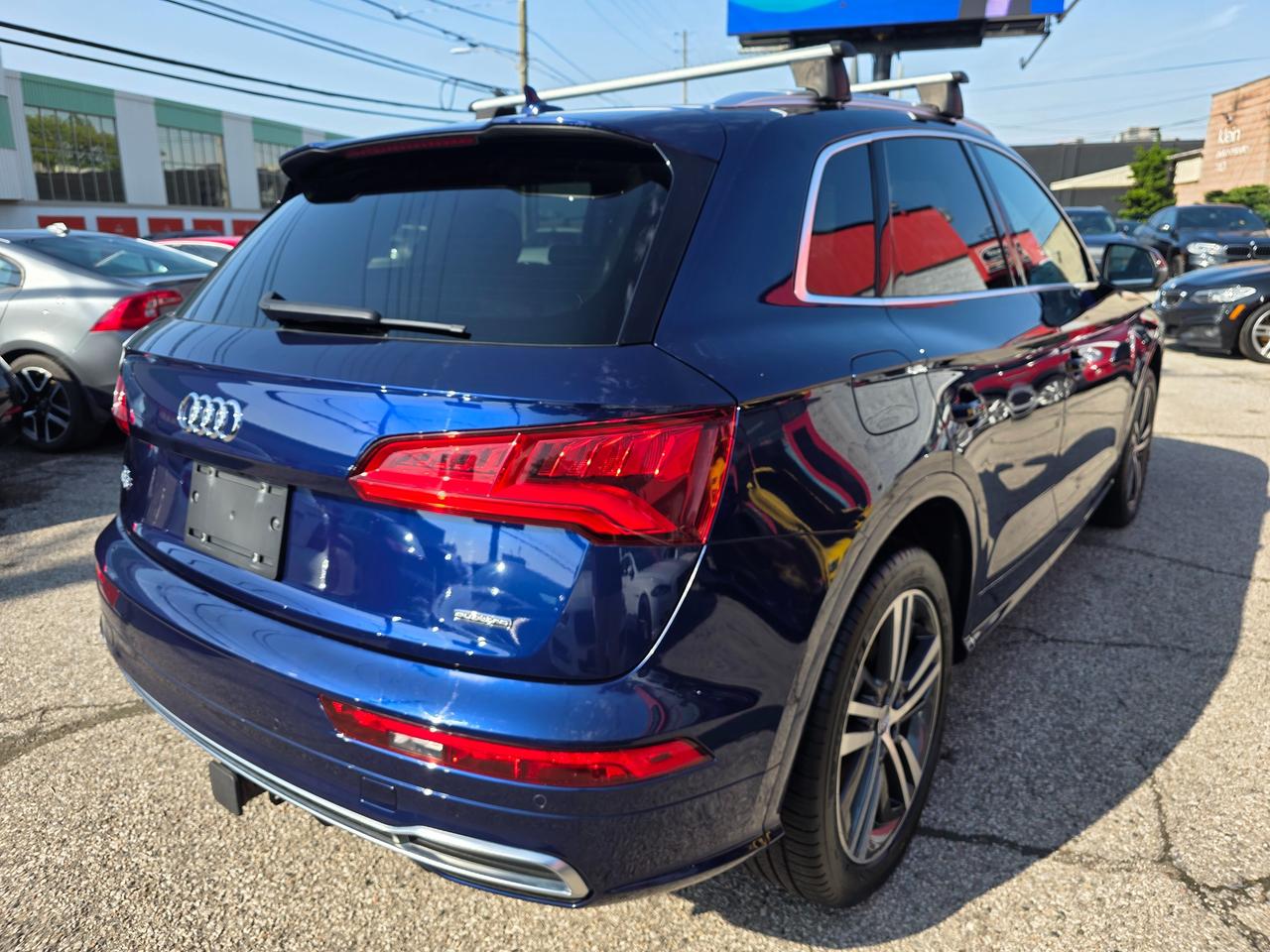 2020 Audi Q5 S-Line Progressiv Quattro AWD Photo