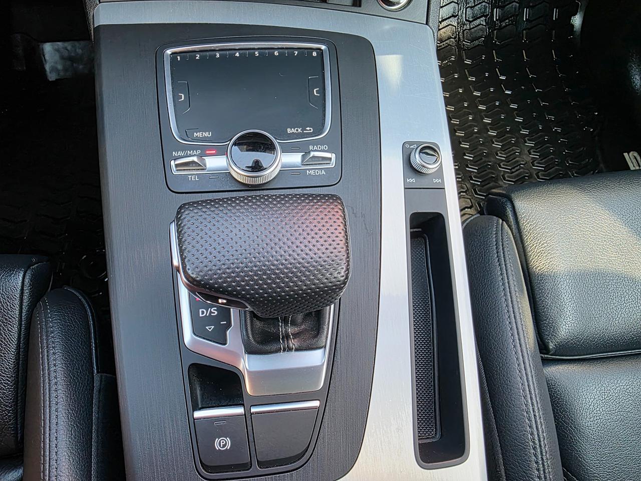 2020 Audi Q5 S-Line Progressiv Quattro AWD Photo