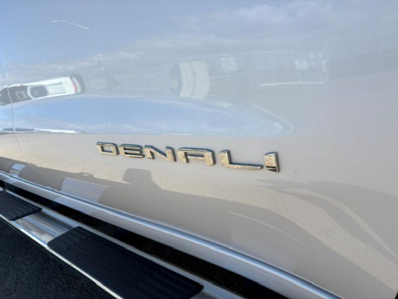 2025 GMC Sierra 1500 Denali Photo