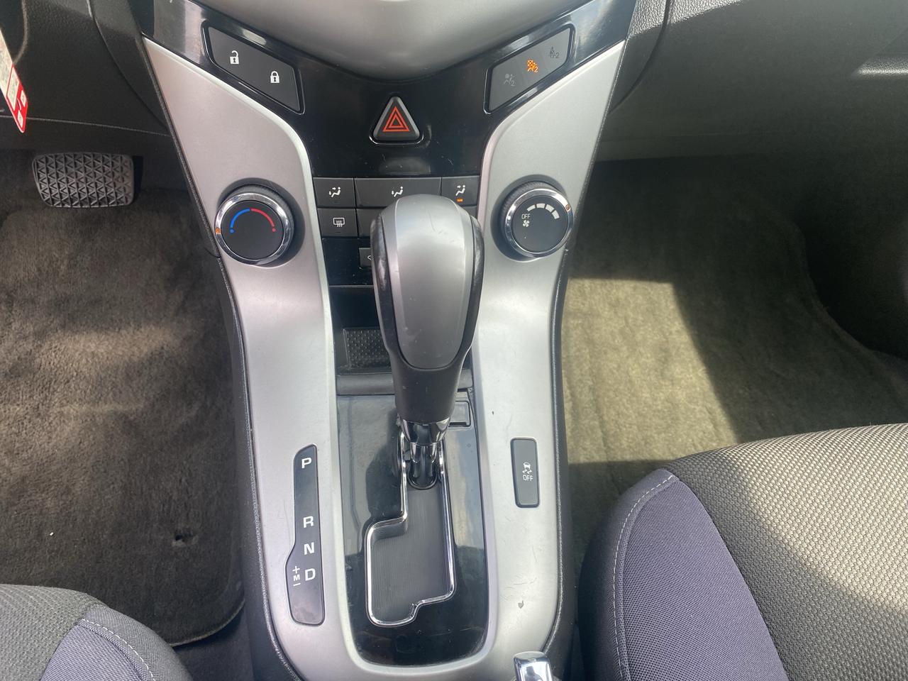 2012 Chevrolet Cruze 4dr Sdn LT Turbo+ w/1SB Photo