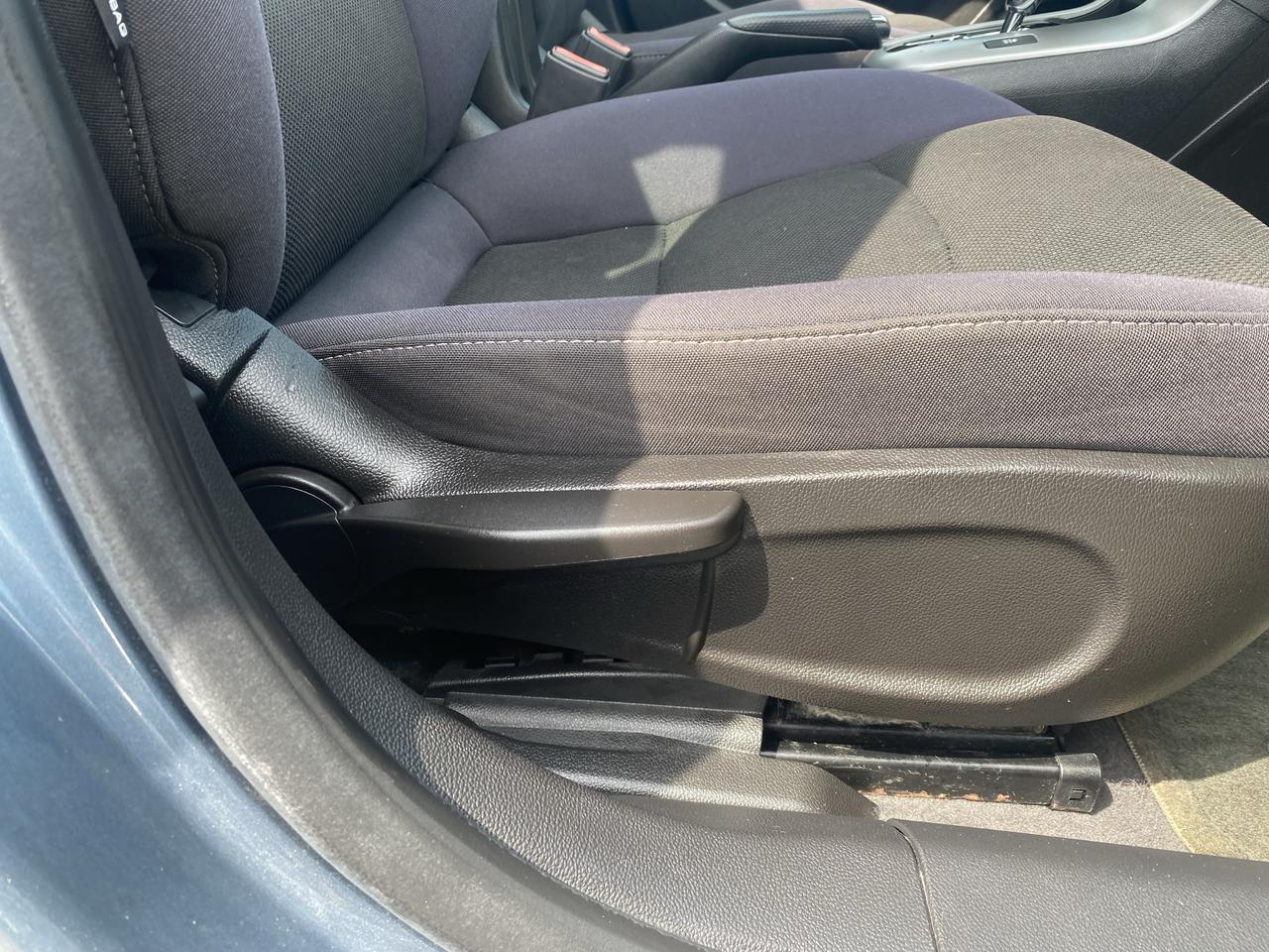 2012 Chevrolet Cruze 4dr Sdn LT Turbo+ w/1SB Photo