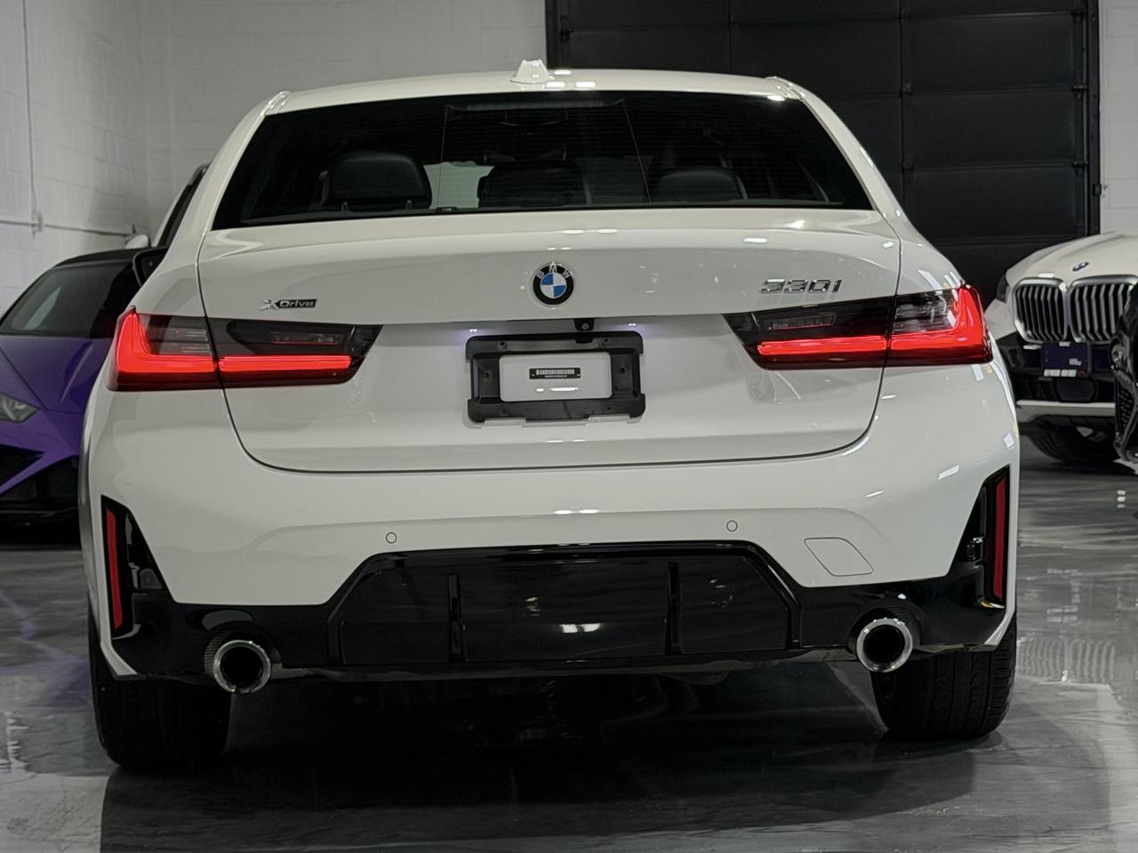 2023 BMW 3 Series 330i xDrive M Sport, Navi, Backup, Sunroof Photo