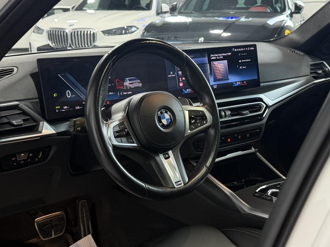 2023 BMW 3 Series 330i xDrive M Sport, Navi, Backup, Sunroof Photo