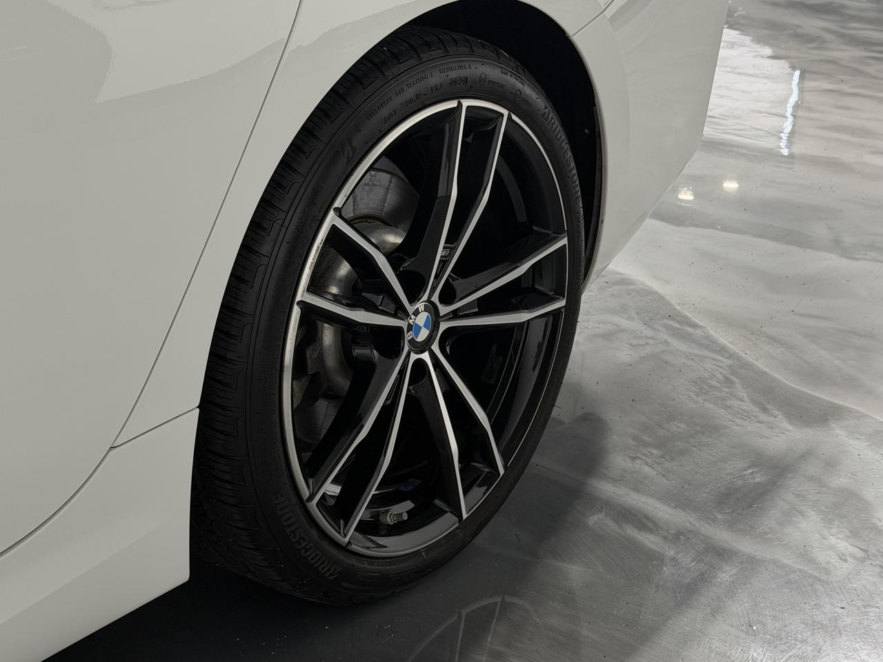 2023 BMW 3 Series 330i xDrive M Sport, Navi, Backup, Sunroof Photo