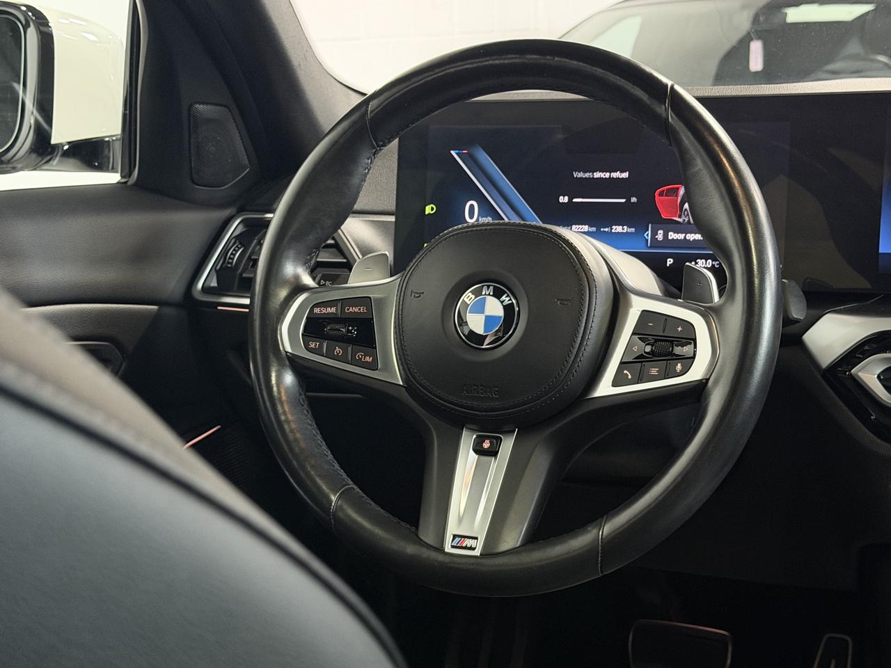 2023 BMW 3 Series 330i xDrive M Sport, Navi, Backup, Sunroof Photo