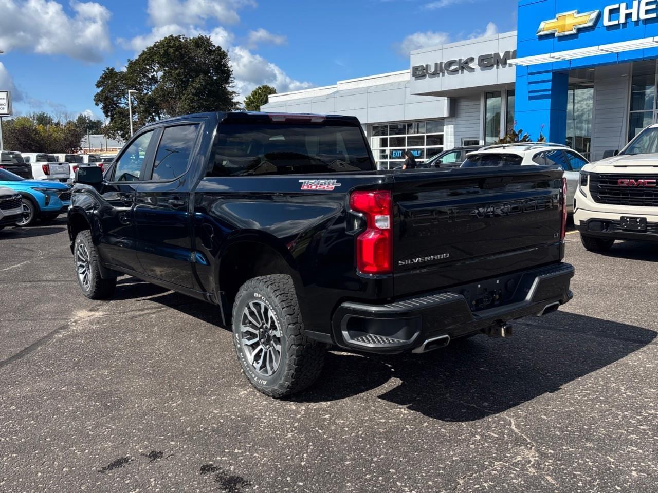 2021 Chevrolet Silverado 1500 LT Trail Boss Used 2021 5 Passenger V8 Gas Powered Crew Cab 4X4 Truck with a 2 Factory Installed LIft, Heated Front Seats, Heated Steering Wheel and a 8 Diagonal Touchscreen Radio with Apple CarPlay and Android Aut Photo